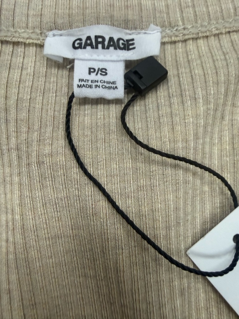 Garage Notch Front Long Sleeve Ribbed Top Size P/S - Picture 4 of 9